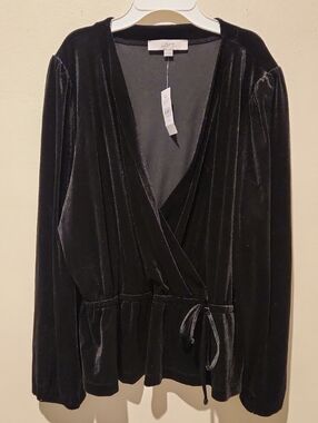 ❤️ NWT! LOFT BLACK VELVET WRAP PEPLUM TOP, XL
